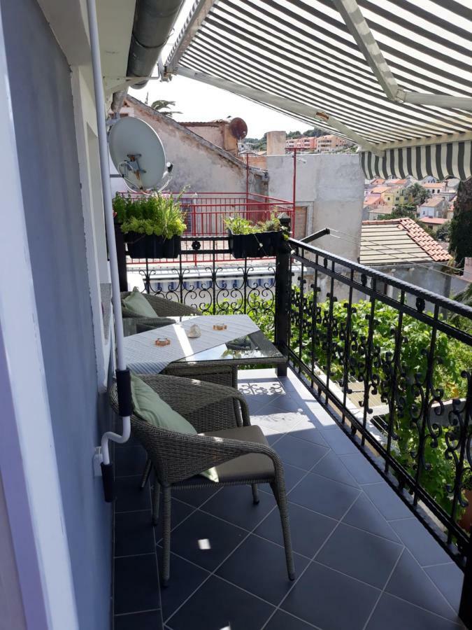 Apartment Lavanda Mali Lošinj Exterior foto
