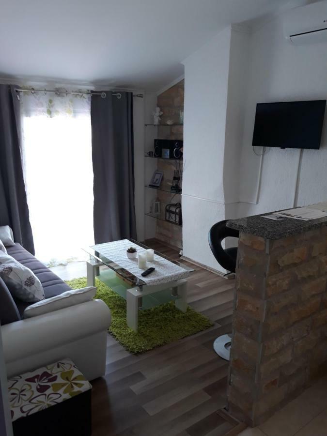 Apartment Lavanda Mali Lošinj Exterior foto