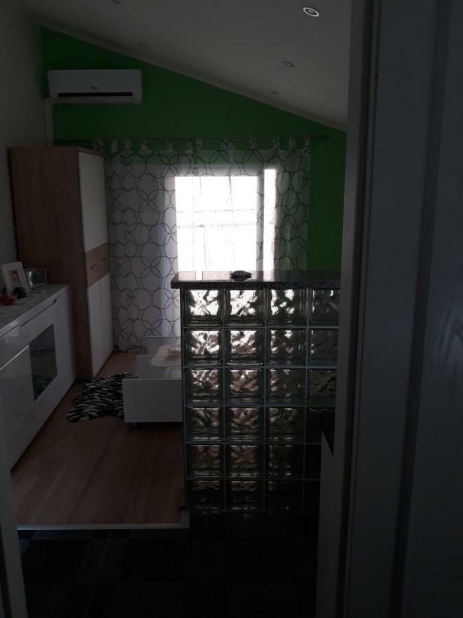 Apartment Lavanda Mali Lošinj Exterior foto